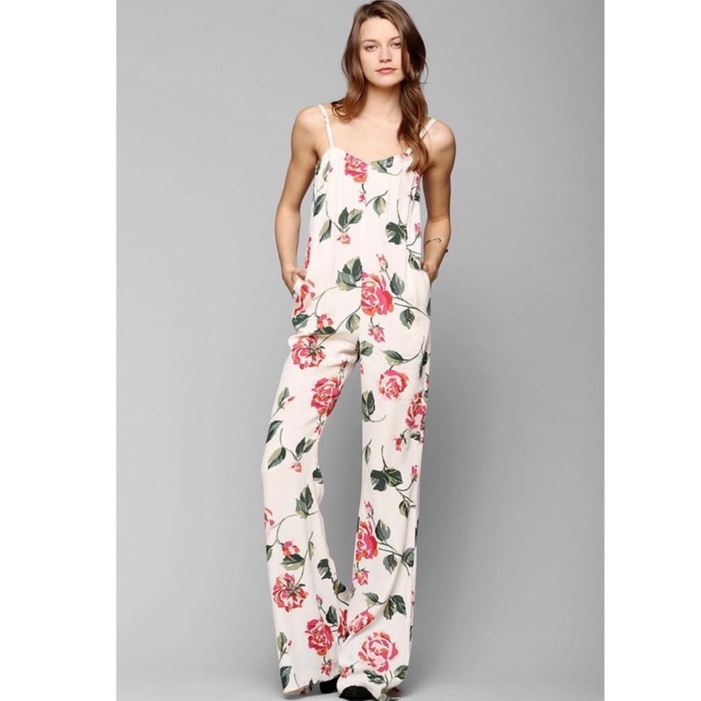 Stone Cold Fox NWT long Jerry Rose Jumpsuit